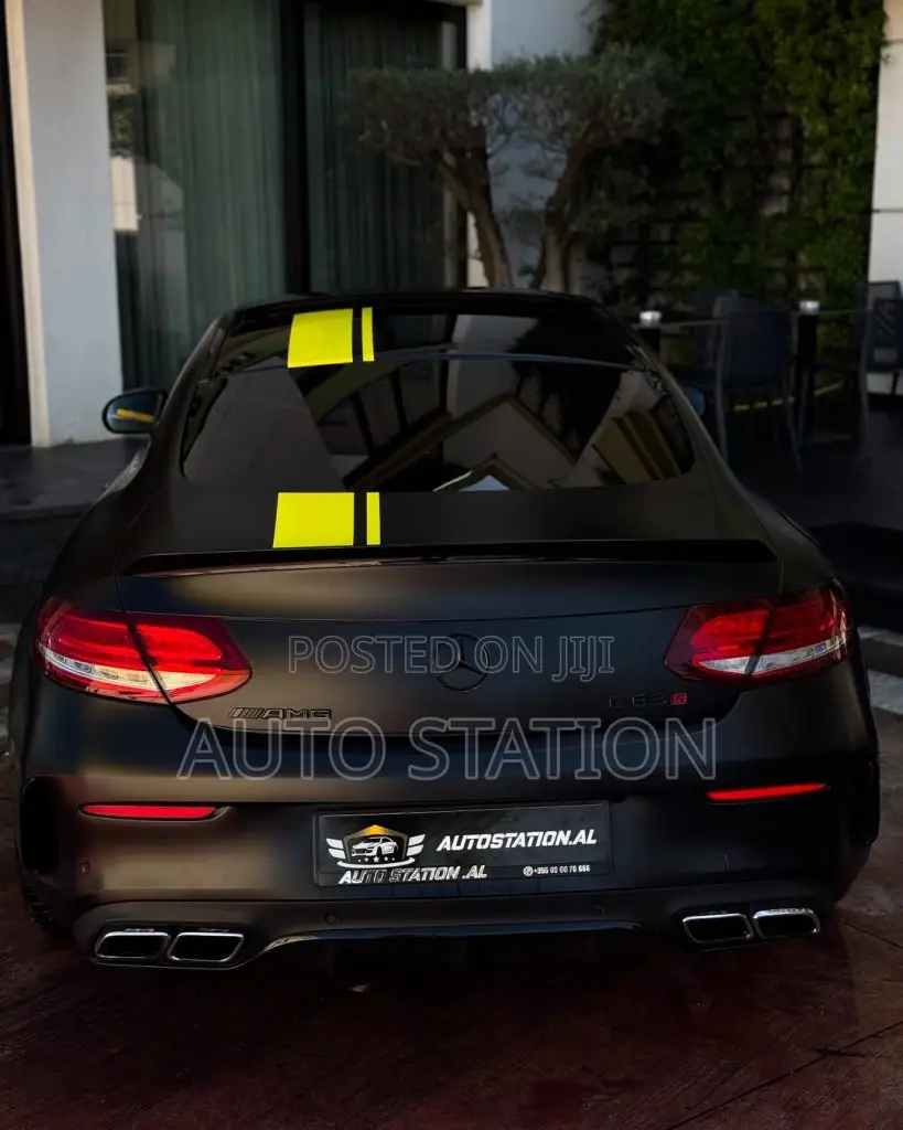 Mercedes Benz C63 AMG Coúpe