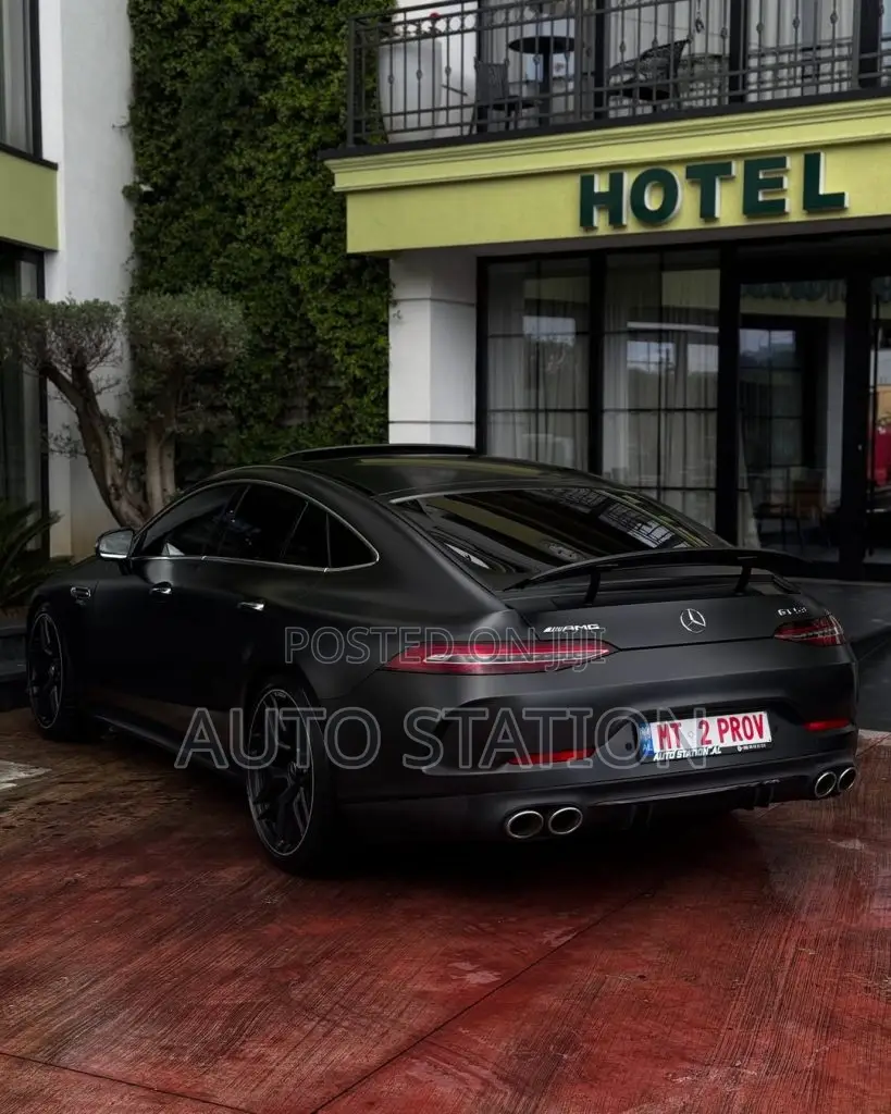 Mercedes Benz GT 53 AMG