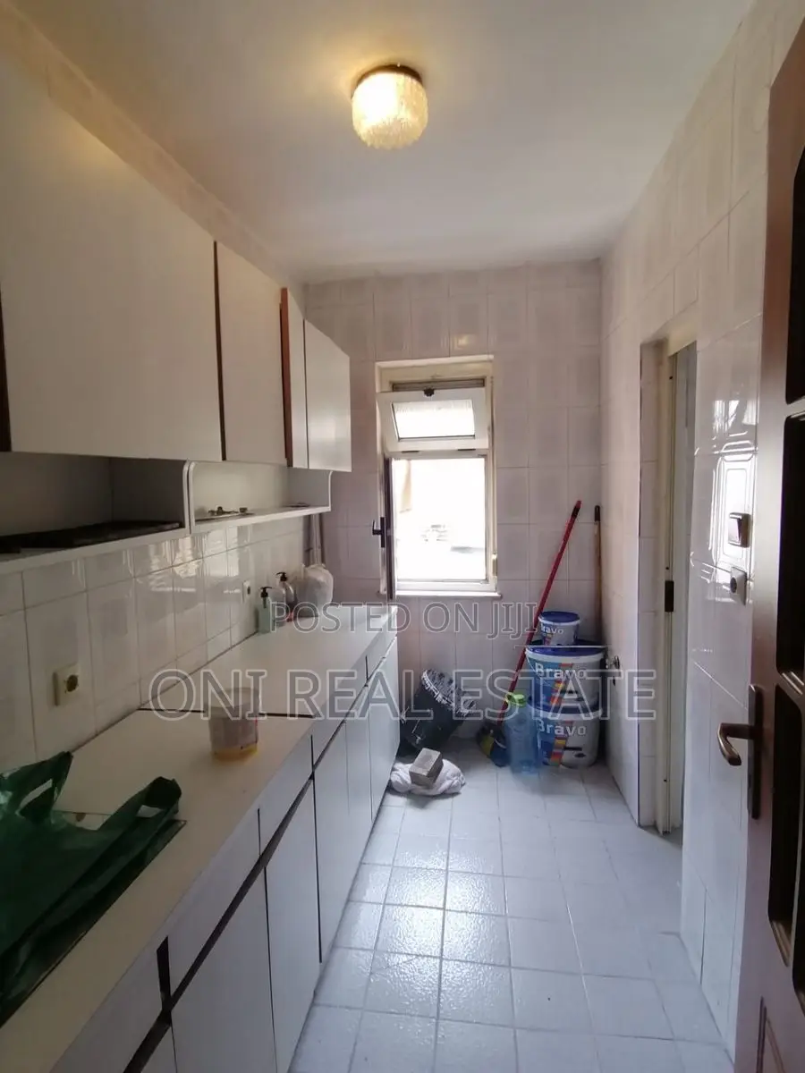 Office to rent Center (Tirana - city)