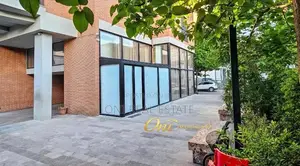 Store to rent Tirana - city