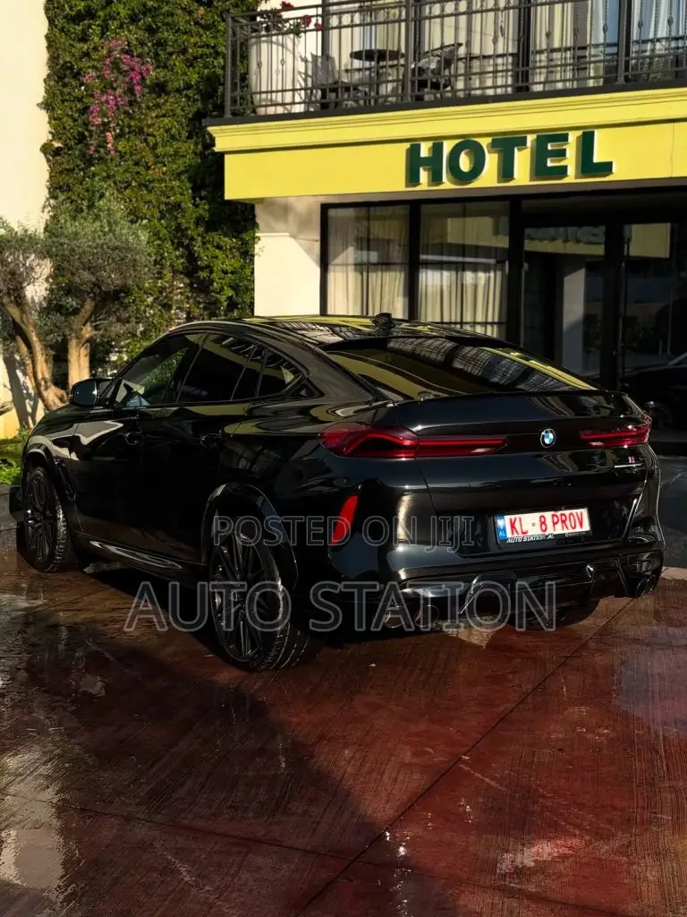 BMW X6M Competition