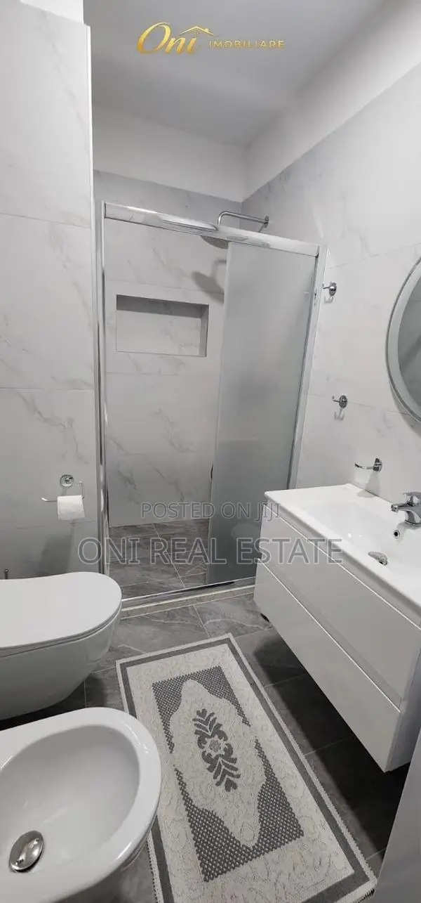 Apartment to rent Tirana - city