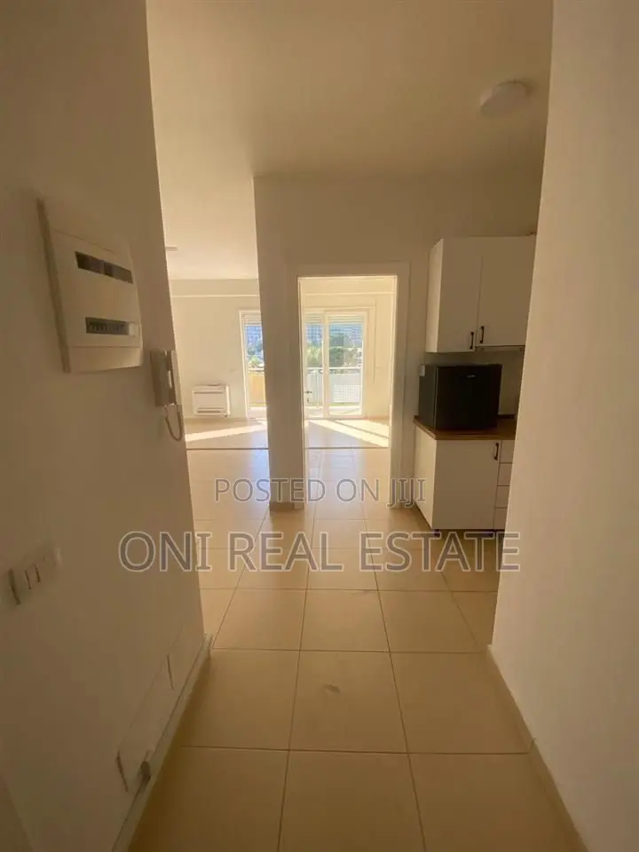 Office to rent Artificial Lake - Kosovars Str. (Tirana - city)
