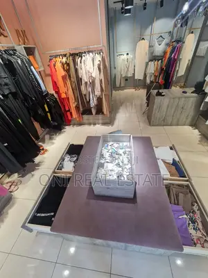 Store to rent Bardhyl Str. (Tirana - city)