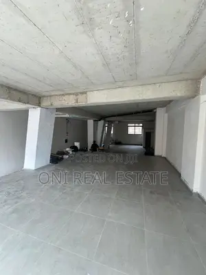 Office to rent New Bazaar - Red School (Tirana - city)