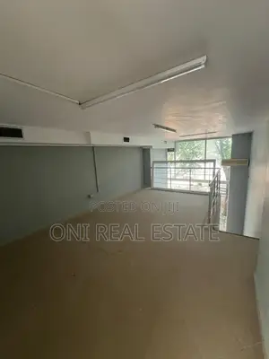 Office to rent New Bazaar - Red School (Tirana - city)