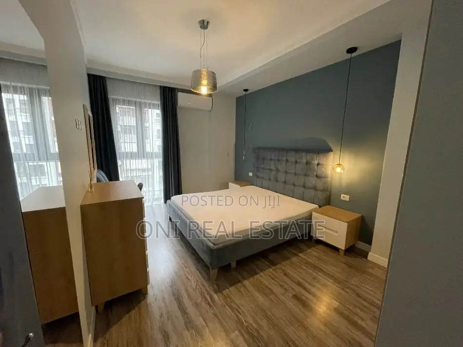 Apartment to rent Tirana - city