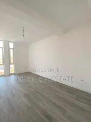 Office to rent Komuna e Parisit - Kristal Center (Tirana - city)
