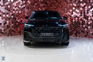 AUDI Q8 S LINE