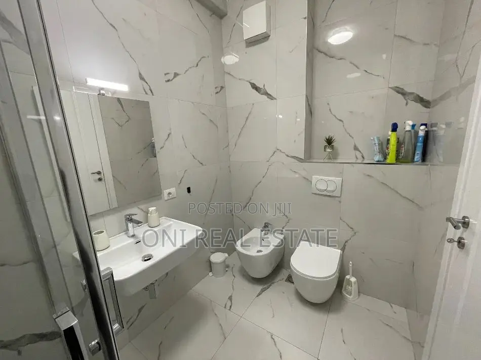 Apartment to rent Tirana - city
