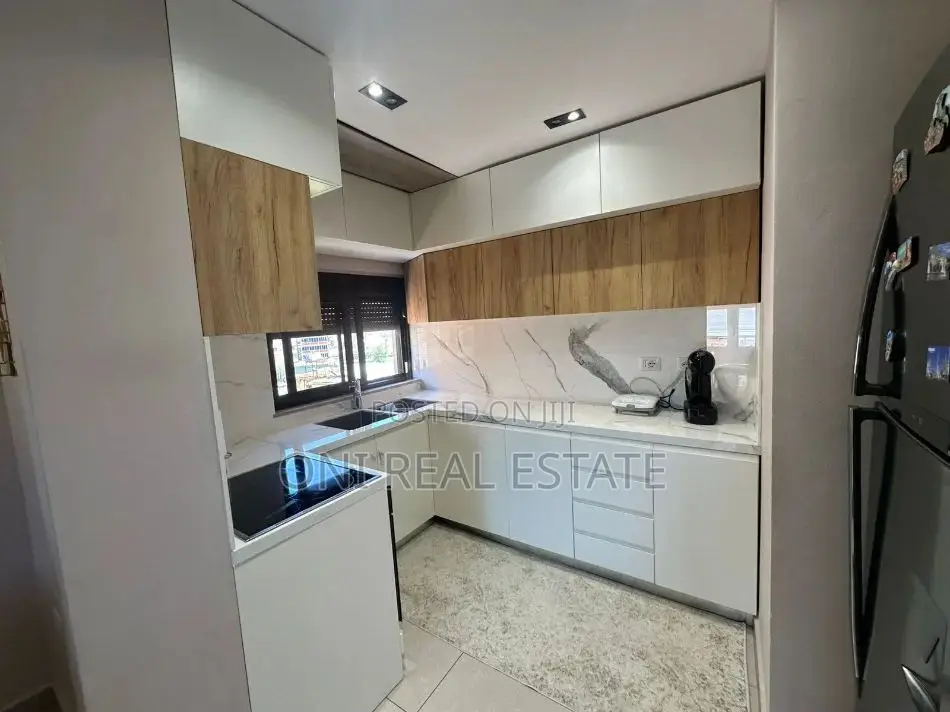 Apartment to rent Paskuqan - Babrru (Kamza City)