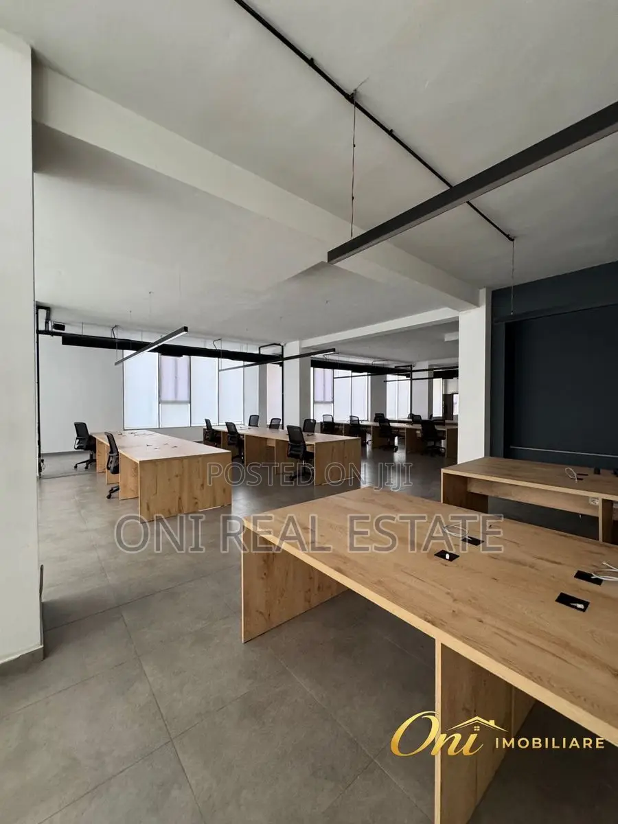 Office to rent Astiri - Unaza e Re (Tirana - city)