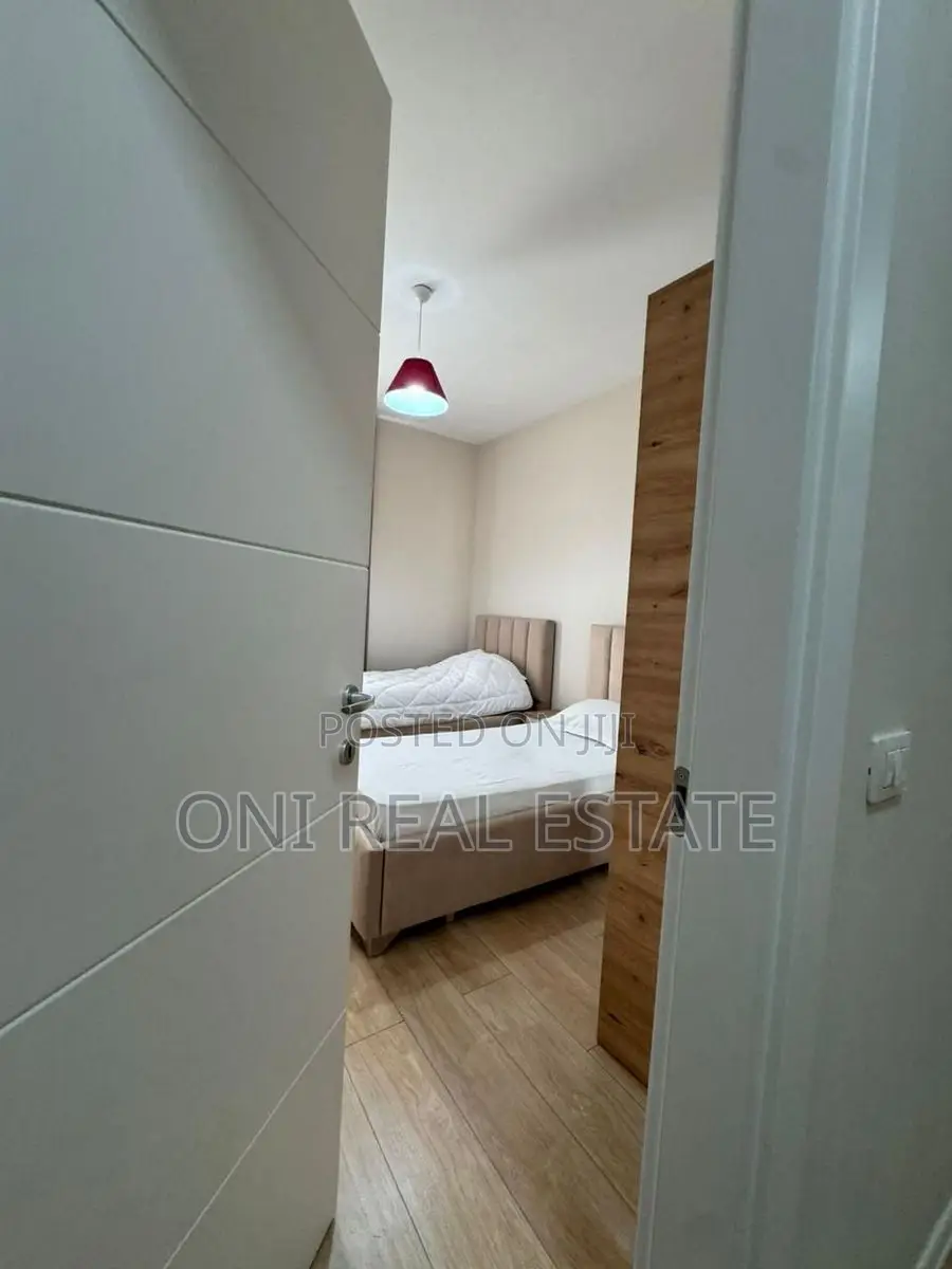 Apartment to rent Tirana - city