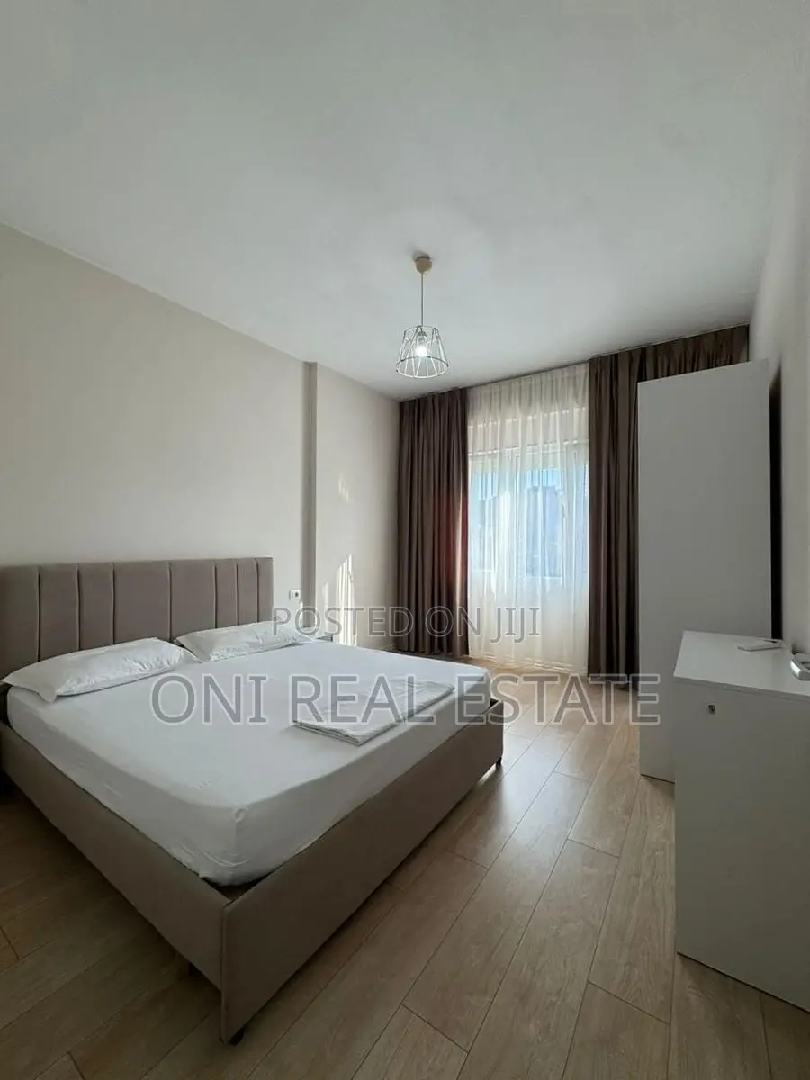 Apartment to rent Tirana - city