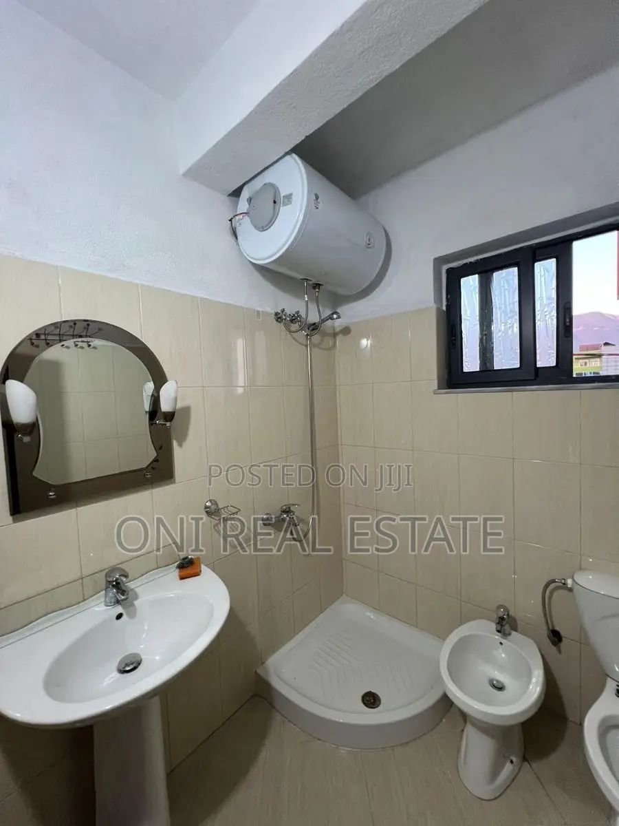 Apartment to rent 5 Maji Str. - Siri Kodra - Durresi Restaurant (Tiran