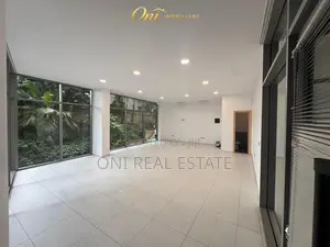 Office to rent QSUT - Pharmacy 10 (Tirana - city)