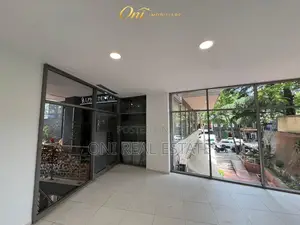 Office to rent QSUT - Pharmacy 10 (Tirana - city)