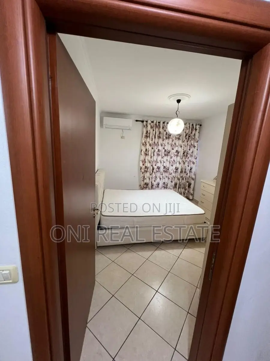 Apartment to rent Komuna e Parisit - Kristal Center (Tirana - city)