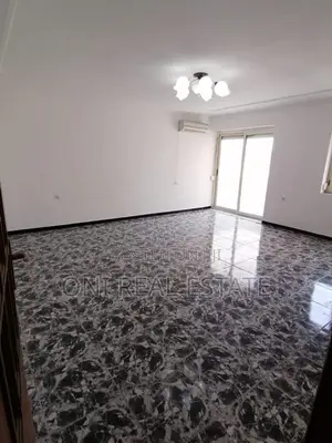 Apartment to rent Center (Tirana - city)