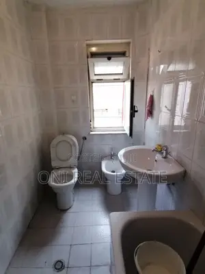 Apartment to rent Center (Tirana - city)