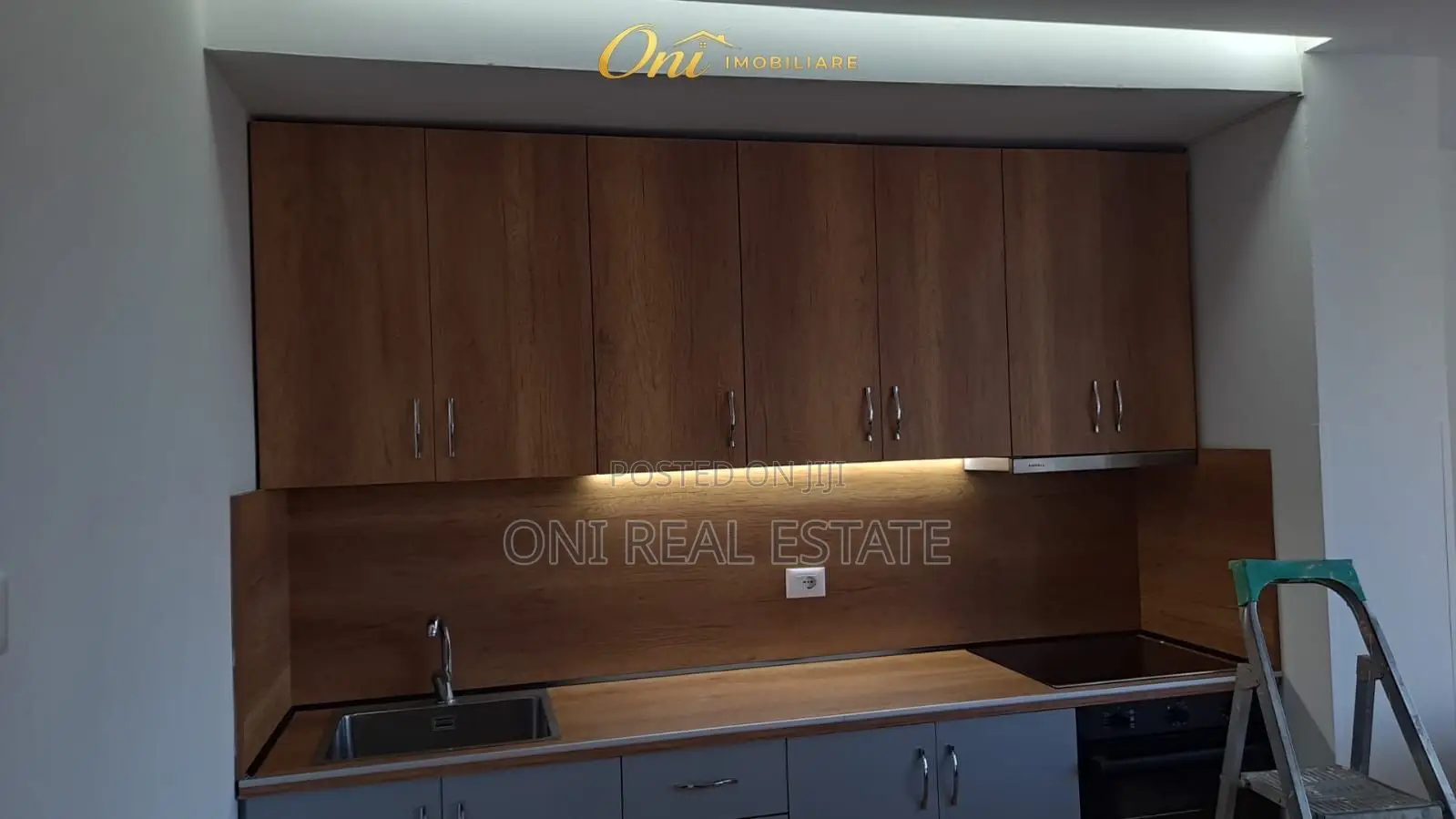Apartment to rent Tirana - city