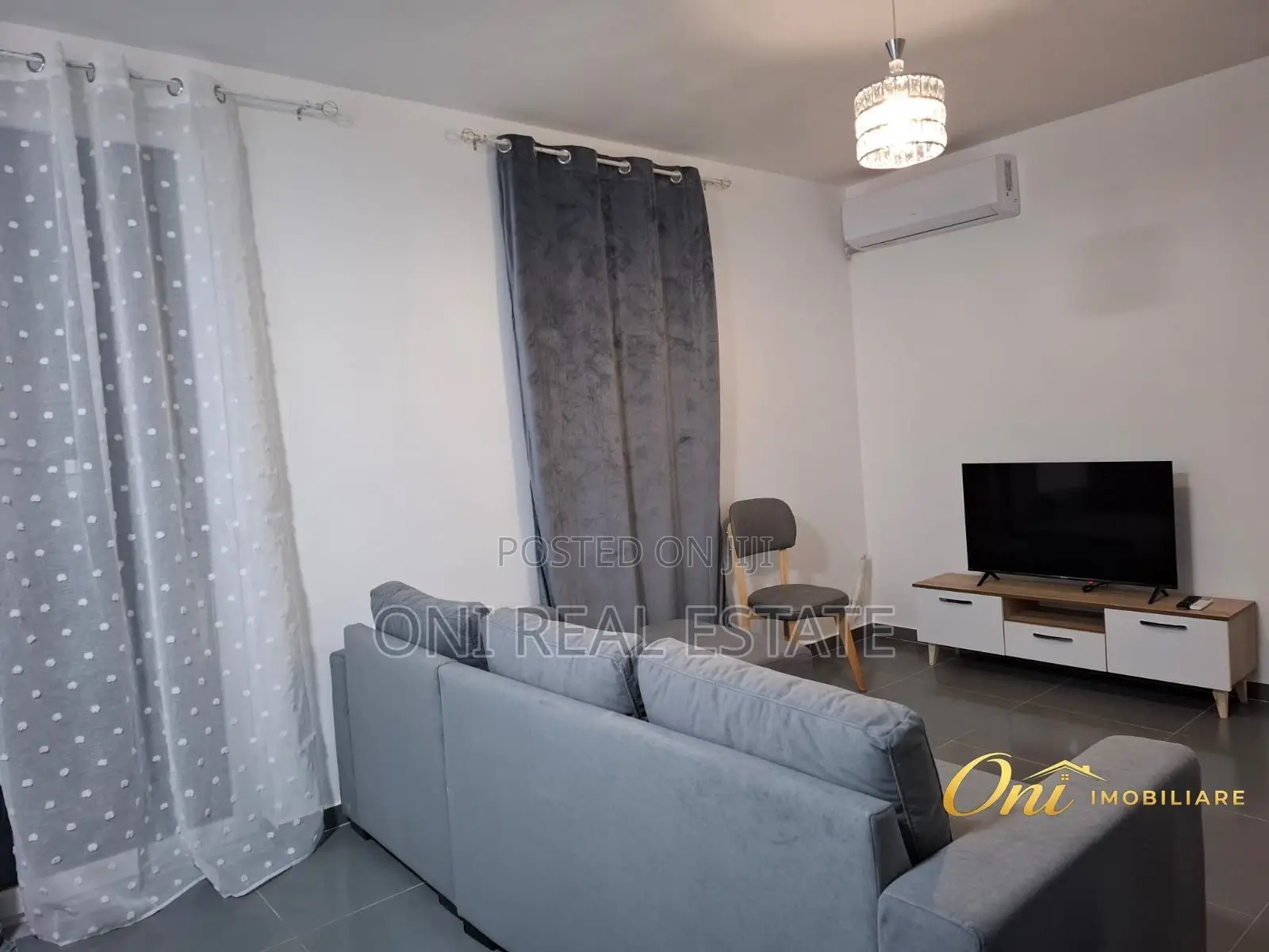 Apartment to rent 5 Maji Str. - Siri Kodra - Durresi Restaurant (Tiran