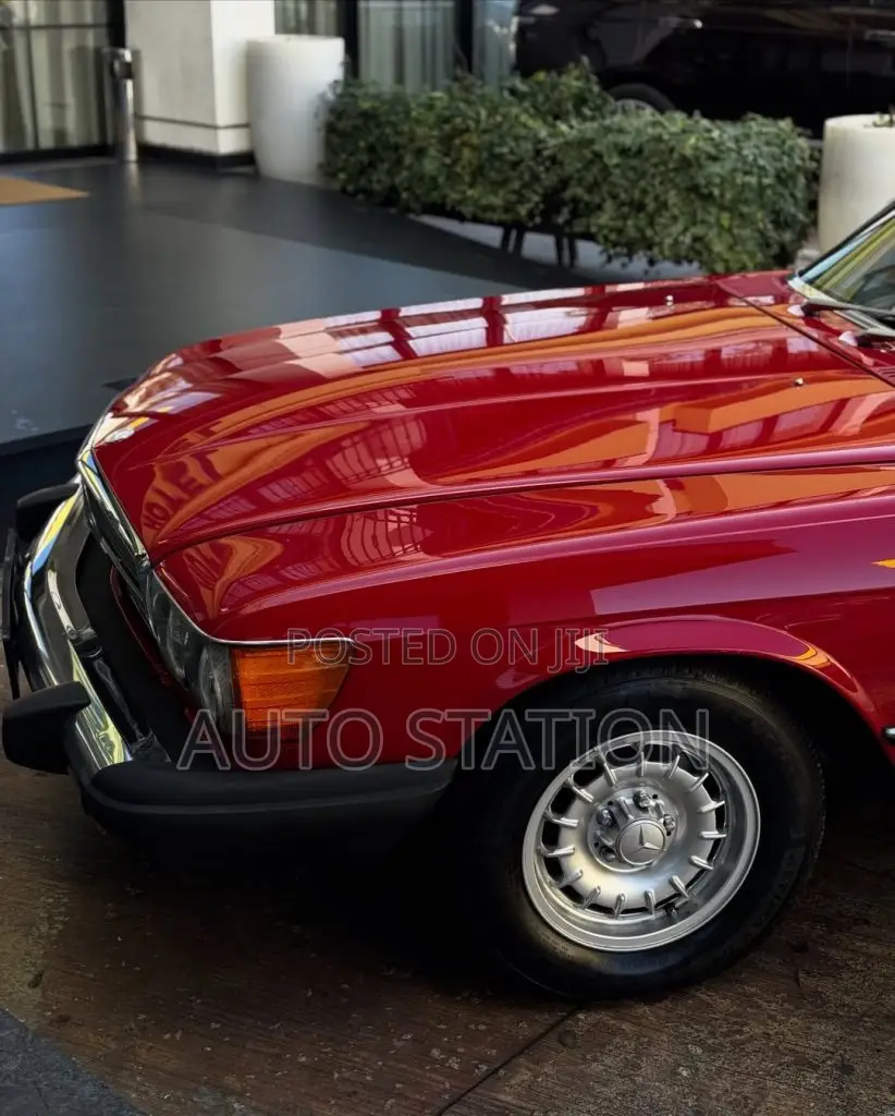 Mercedes Benz SL 380 Cabrio
