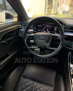 Audi S8