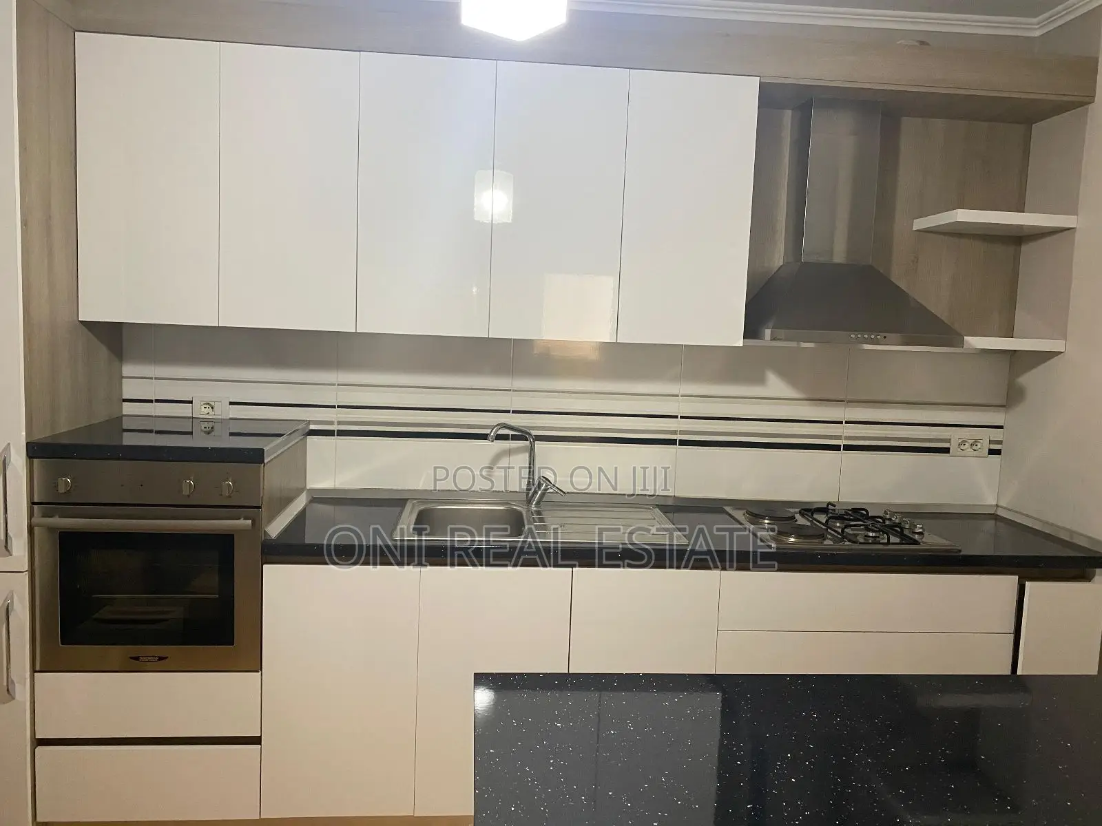 Apartment to rent Pallati me Shingjeta - Irfan Tomini Str. (Tirana - c