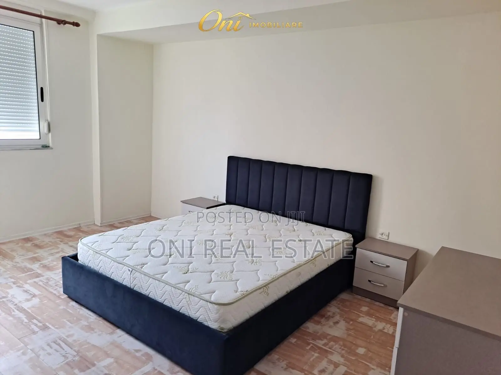 Apartment to rent Tirana - city
