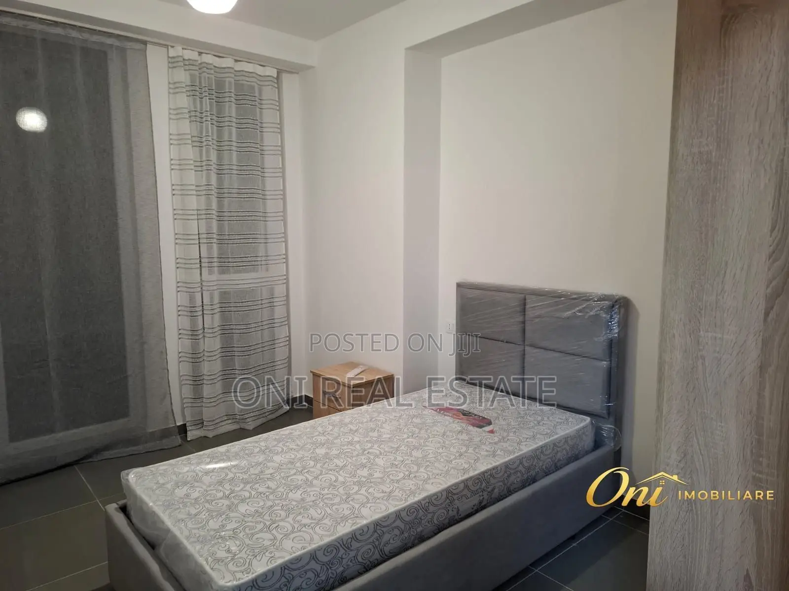 Apartment to rent 5 Maji Str. - Siri Kodra - Durresi Restaurant (Tiran