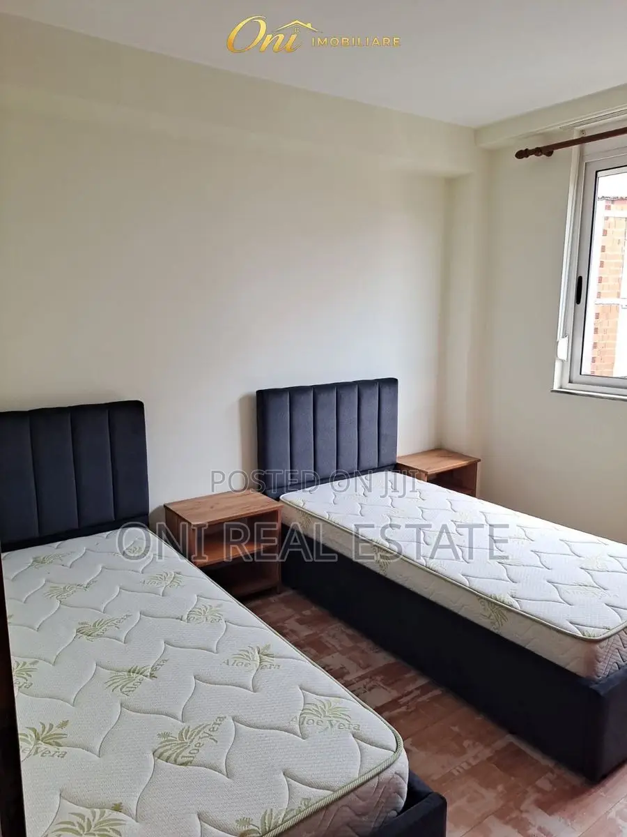 Apartment to rent Tirana - city