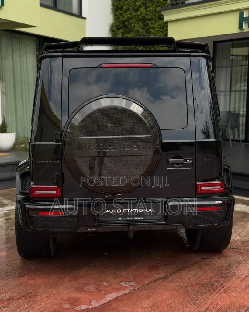 Mercedes Benz G63