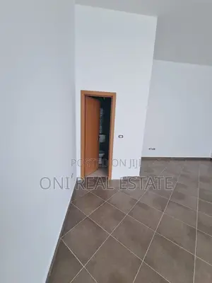 Store to rent Astiri - Unaza e Re (Tirana - city)