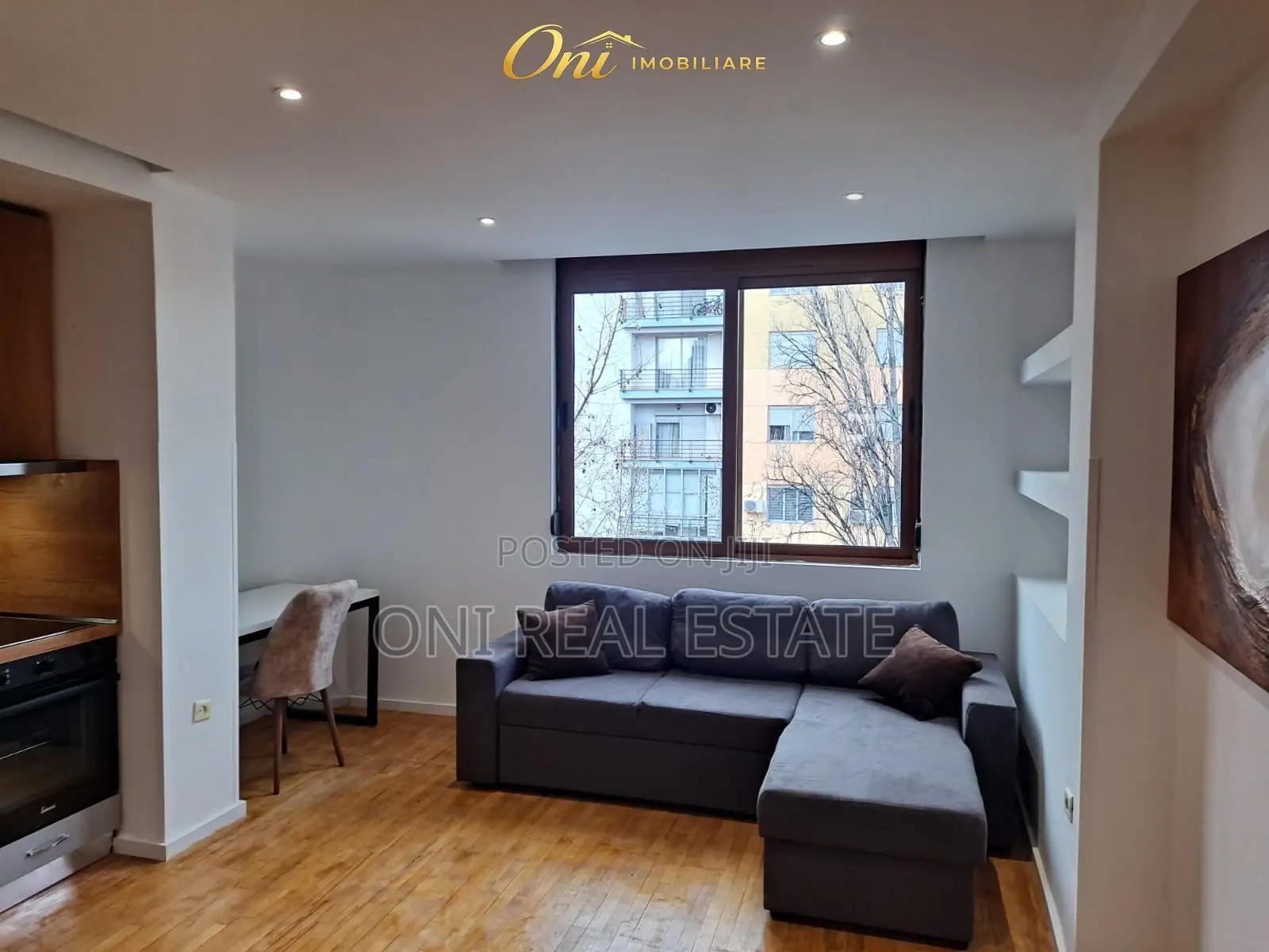 Apartment to rent Tirana - city
