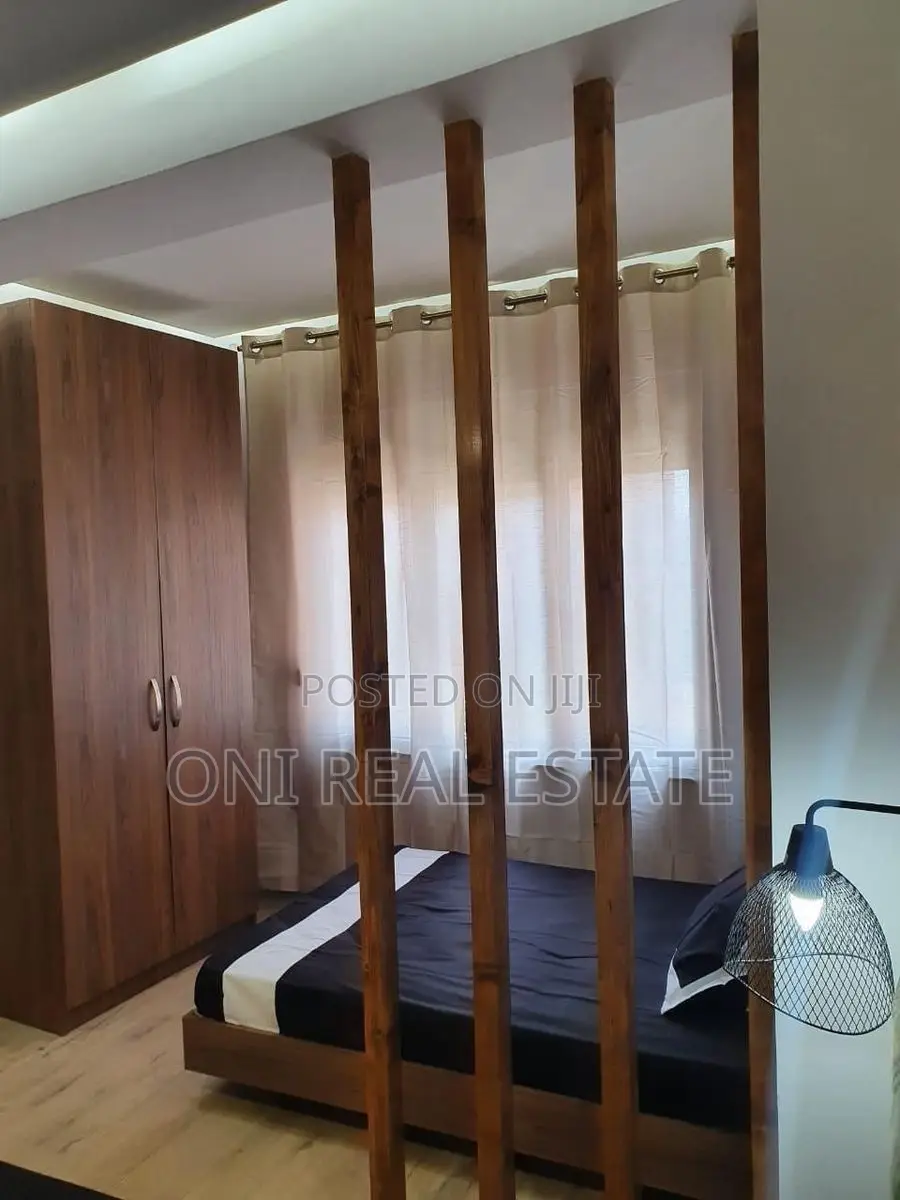 Apartment to rent Barrikadave Str. - King Zog I Blvd. - Maternity Hosp