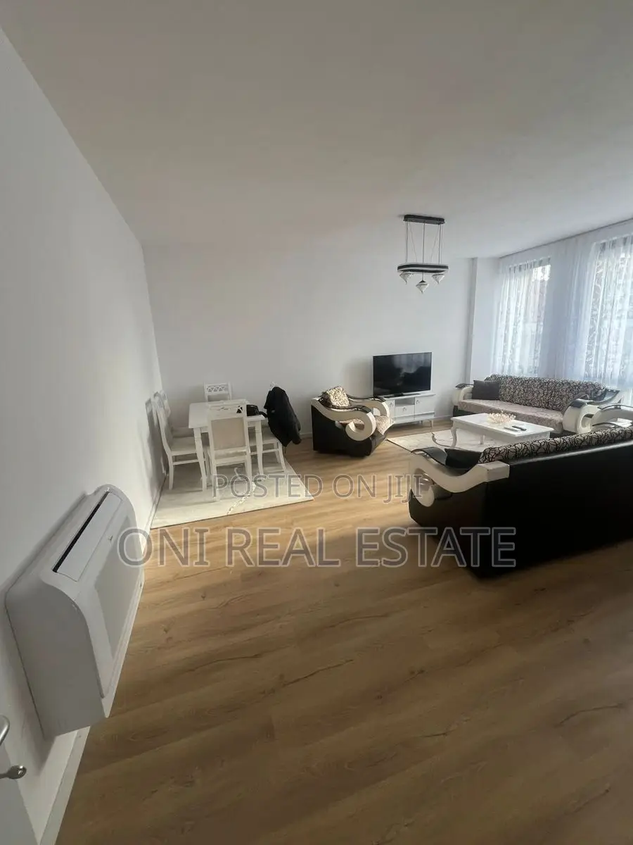Apartment to rent Tirana - city
