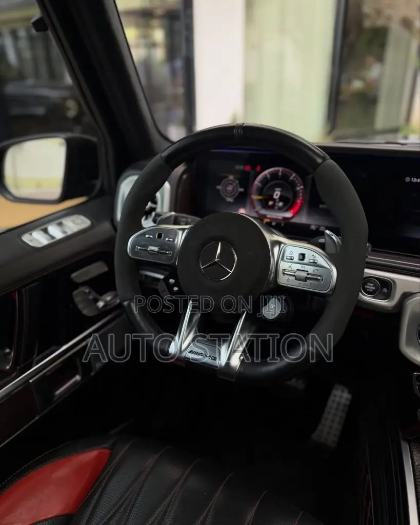 Mercedes Benz G63