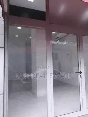 Store to rent Center (Tirana - city)