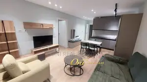 Apartment to rent Komuna e Parisit - Kristal Center (Tirana - city)