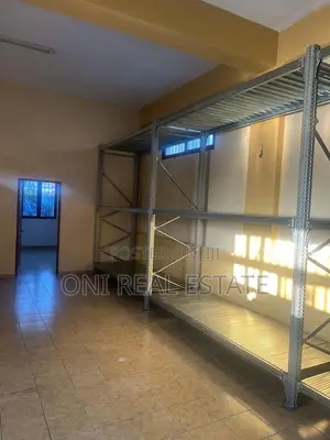 Warehouse to rent Tirana - city