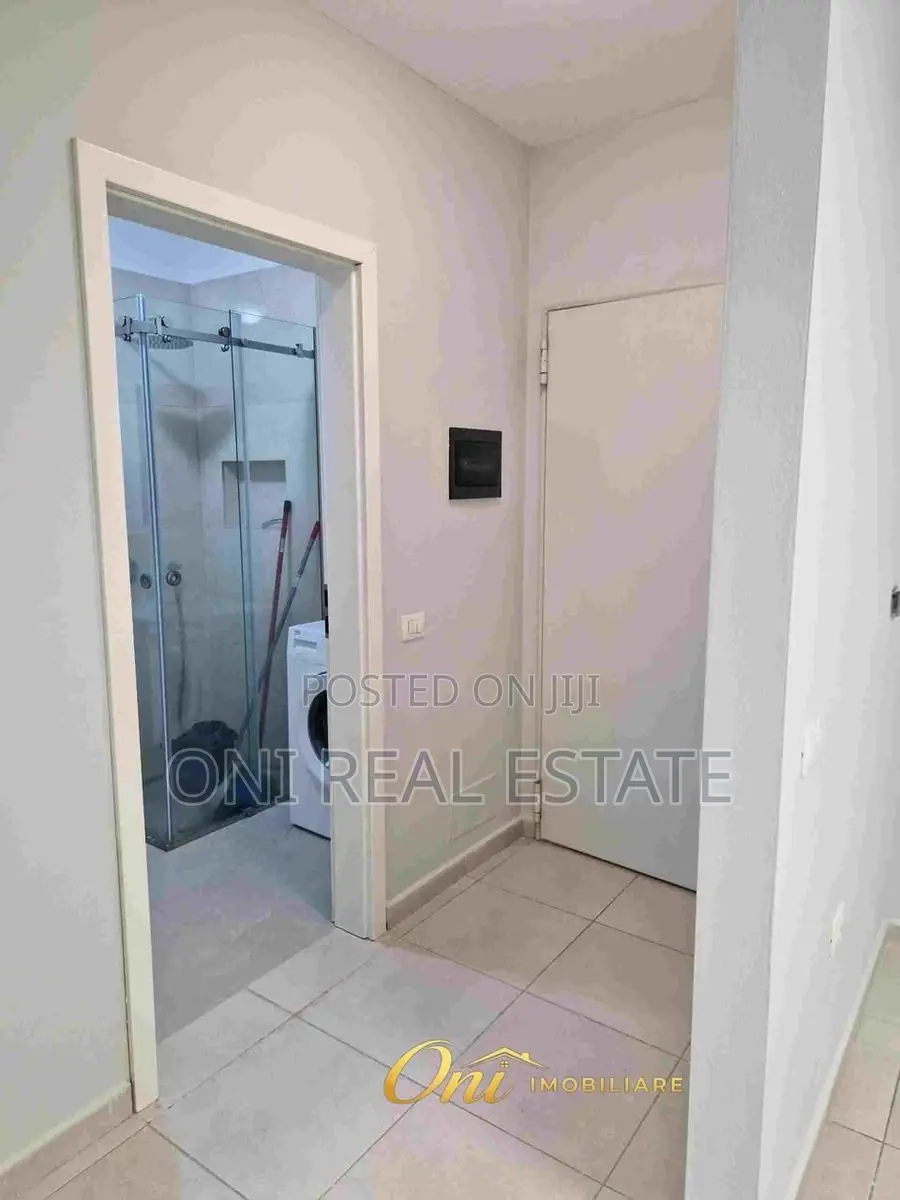 Office to rent Kavaja Str. - 21 Dhjetori (Tirana - city)