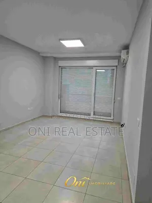Office to rent Kavaja Str. - 21 Dhjetori (Tirana - city)