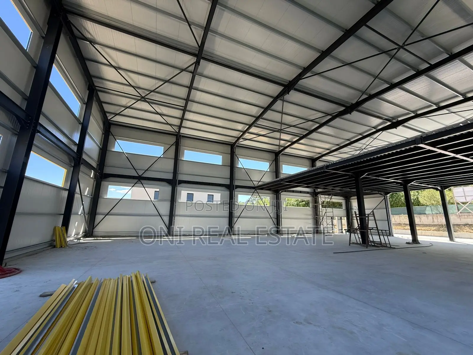 Warehouse to rent Yzberisht (Tirana - city)