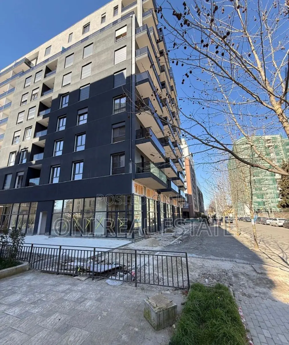 Store to rent Don Bosko - Vision Plus - Mortgage Office (Tirana - city