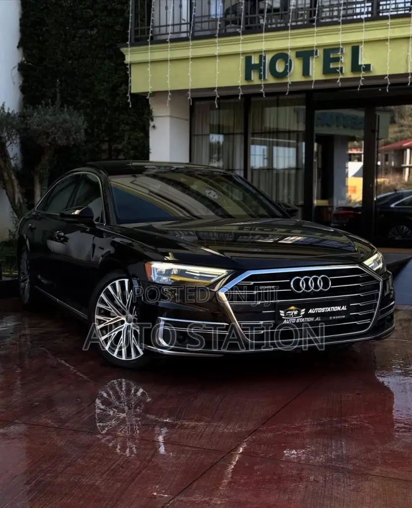 Audi A8L