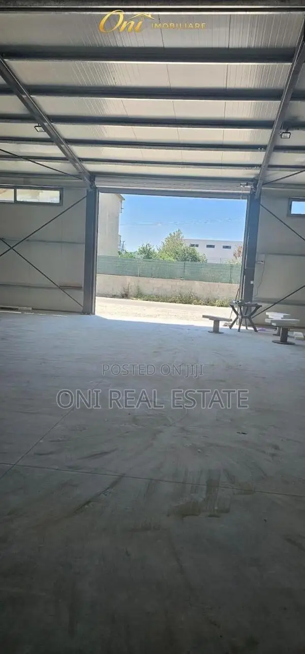 Warehouse to rent Tirana - city