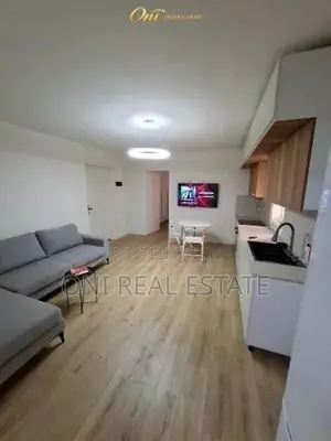 Apartment to rent Barrikadave Str. - King Zog I Blvd. - Maternity Hosp