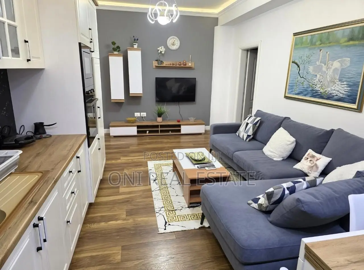 Apartment to rent Tirana - city