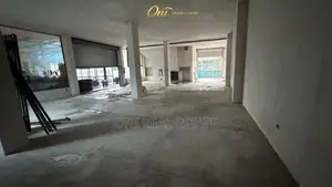Warehouse to rent Former Aviation Field - Garden Residence (Tirana - c